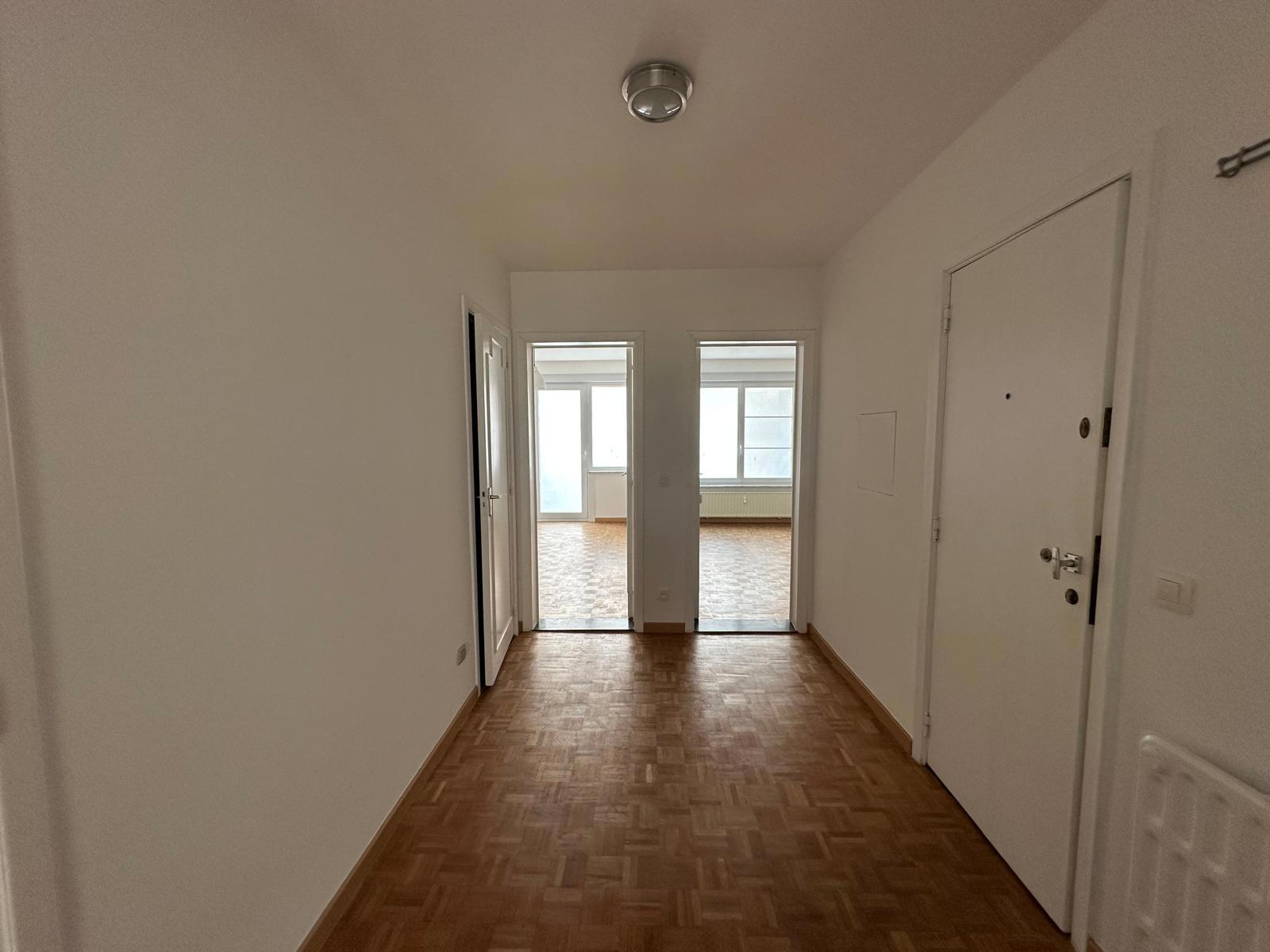 Lichtrijk 2-slaapkamer appartement in hartje Leuven - foto 5