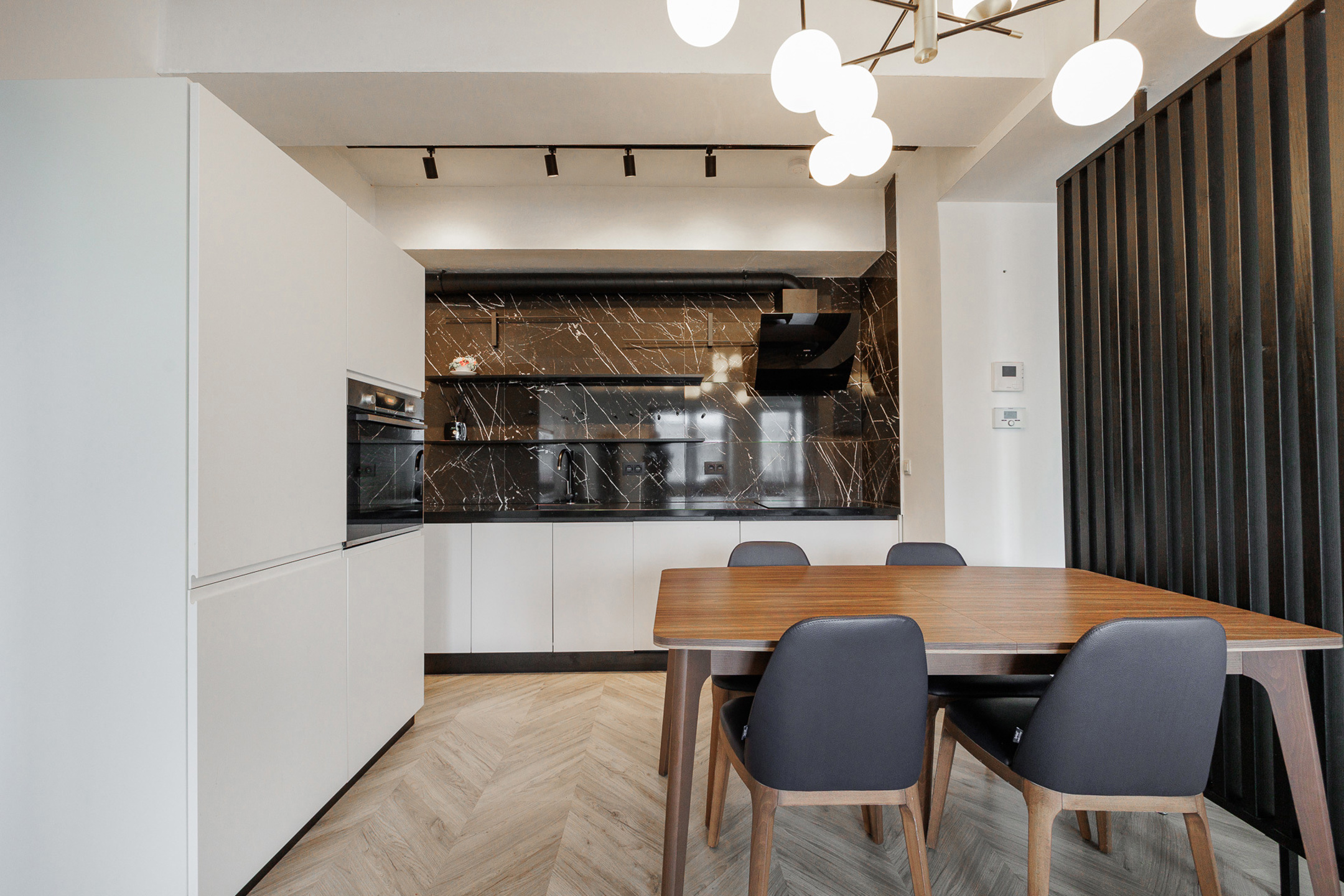 Recent tweeslaapkamer appartement te koop - foto 2