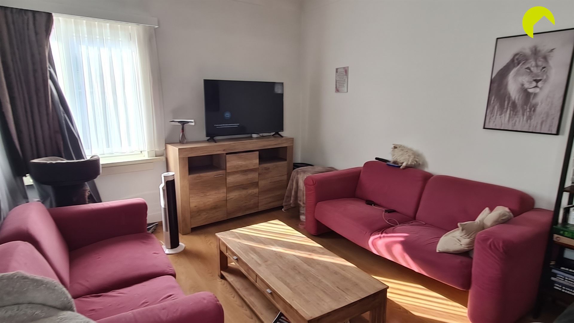 Lichtrijk 2-slaapkamerappartement te huur in Antwerpen-Zuid - foto 4