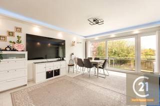 TE KOOP – VOLLEDIG GERENOVEERD 2-SLAAPKAMER APPARTEMENT IN MACHELEN (DIEGEM)Dit aangename en volledig gerenoveerde appartement is ideaal gelegen in...