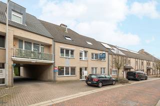 Ruime duplex met 2 slaapkamers en zonnig open terrasWelkom in deze verrassend ruime en praktisch ingedeelde duplex, ideaal voor wie comfortabel wil...