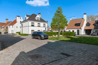 Deze charmante woning (bj 2021) gelegen in de verkaveling ''De Voute'' te Ramskapelle combineert ruimte, rust en een hoogwaardige afwerking.De...