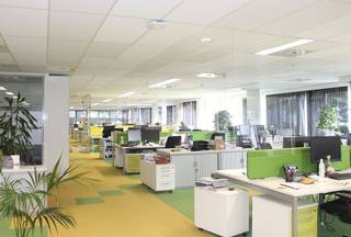 De verhuurde kantoorruimtes bevinden zich op het gelijkvloers en de tweede verdieping in 'Brussels 7', een business park gelegen op een boogscheut...