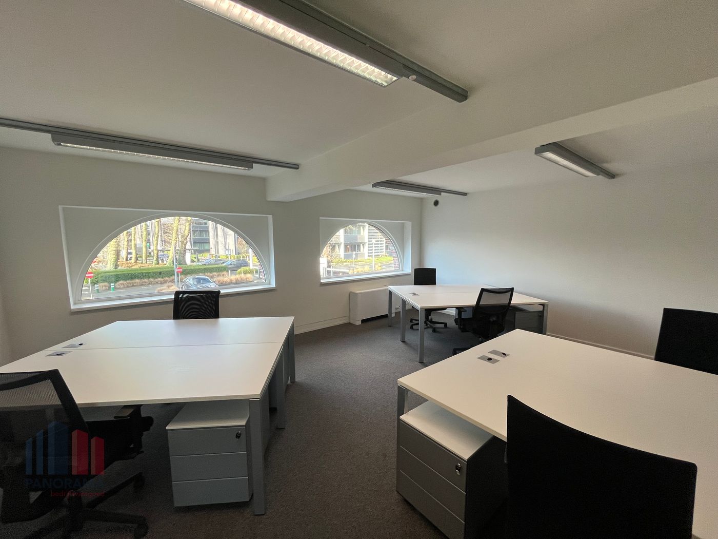 454 m² ready-to-use offices near the R4 - photo 5