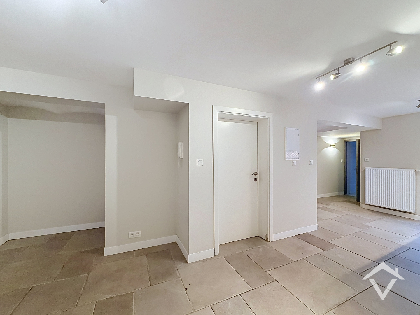 Apartment for rent in Ostend with 2 bedrooms - photo 2
