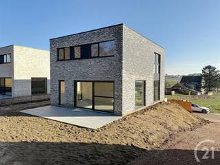 MOGELIJK AAN 6% BTW!!!Deze woning van 264 m² heeft een kelder bestaande uit inkomhal, technische berging, garage, kelder- en tuinberging. Vervolgens...