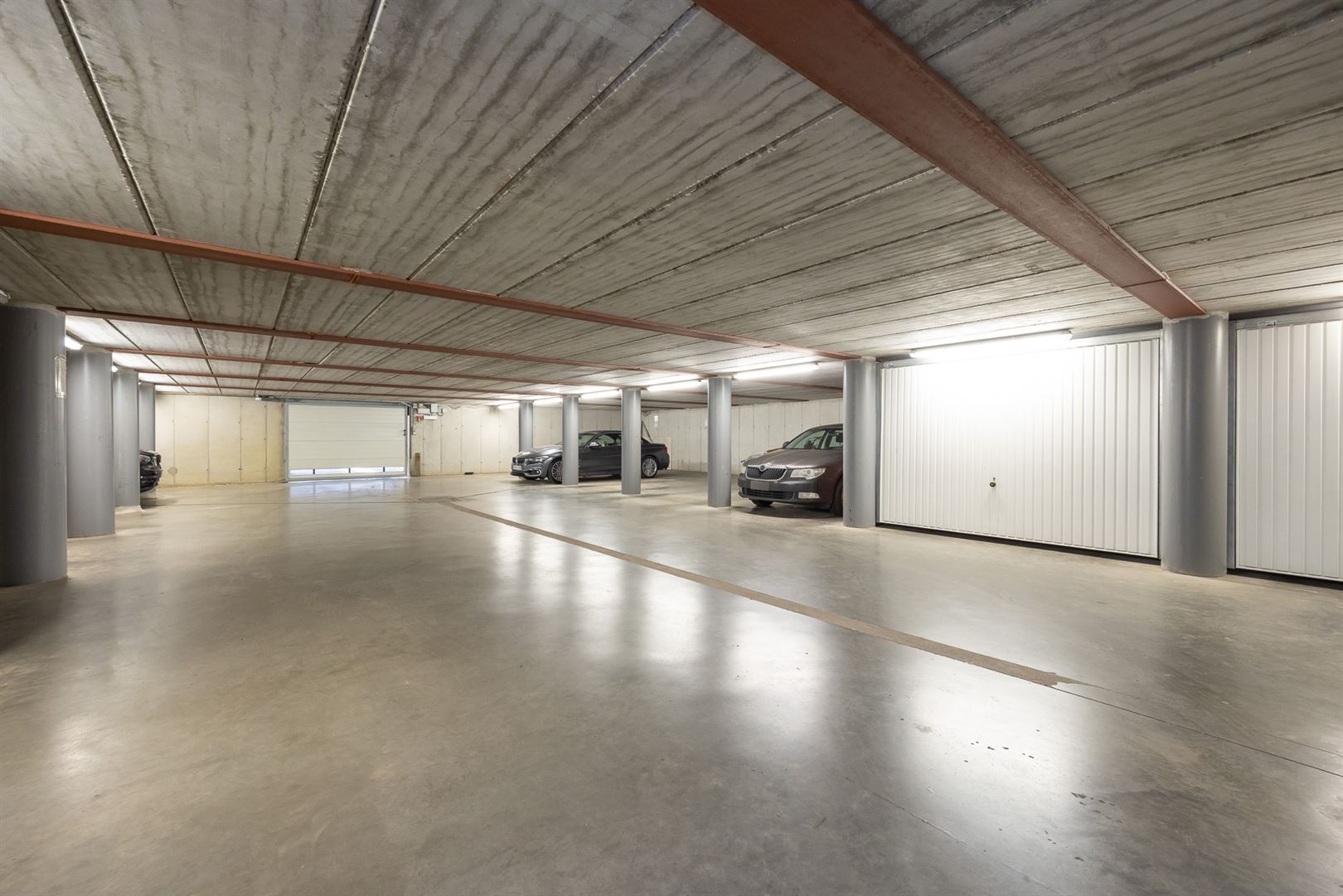 Ondergrondse autostaanplaats in the Globe - foto 4