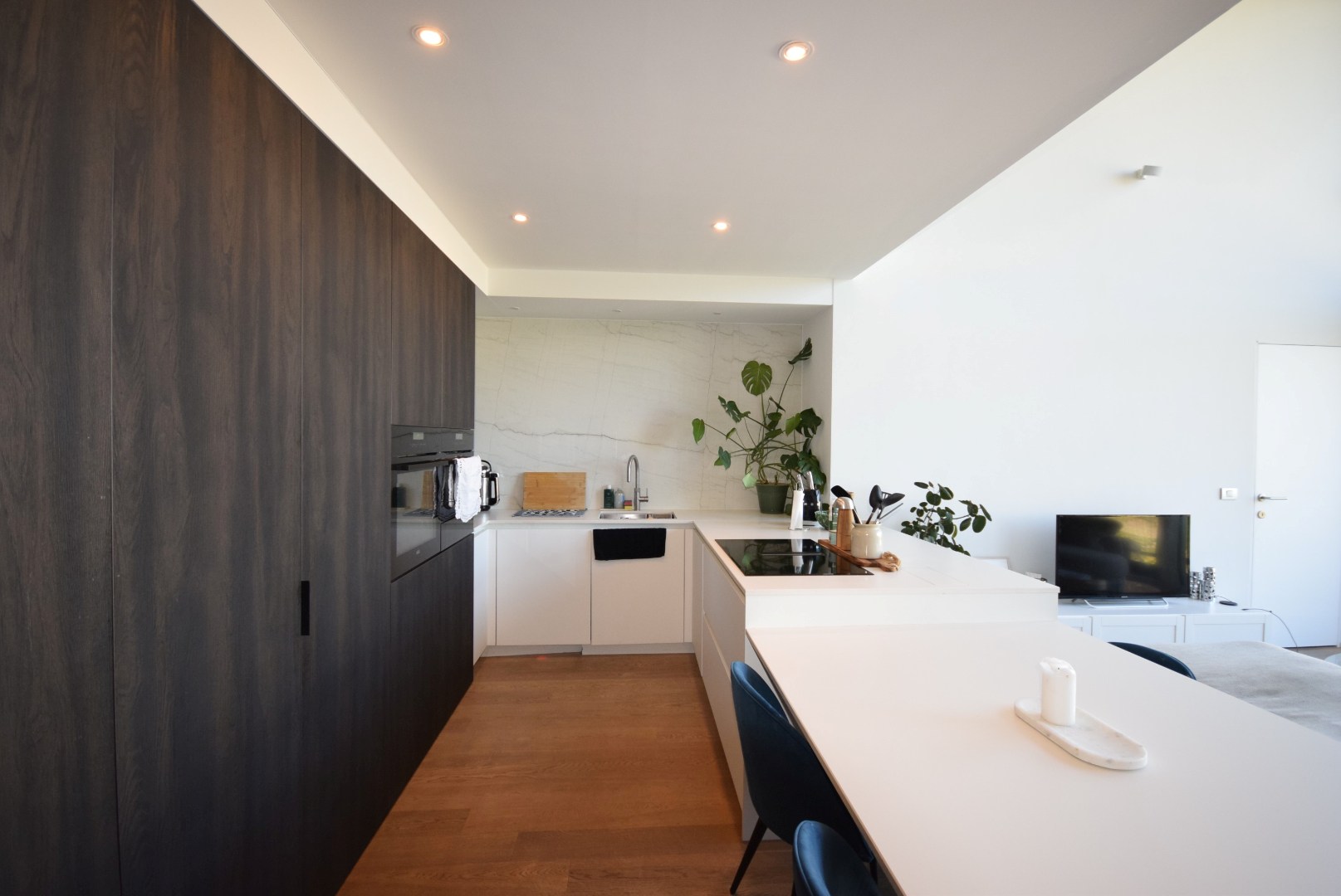 Stijlvol duplex appartement met ruim terras nabij het centrum van Gent - foto 3