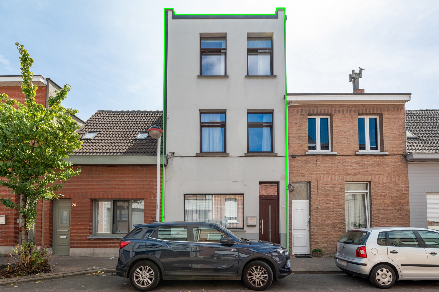 Huis te koop in Merksem met 4 slaapkamers - foto 1