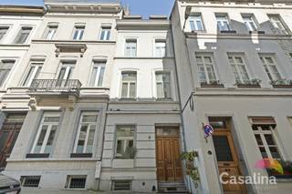 CASALINA Real Estate exclusively offers for sale: This beautiful early twentieth-century townhouse is located in one of Brussels’ most...