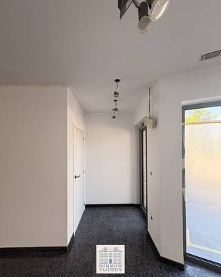 Commercial for rent in Maasmechelen