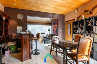 AlgemeenWelkom in deze verzorgde woning gelegen in de Lichterveldsestraat in Koolskamp. De woning ligt op een vijftal minuten van de oprit van de...