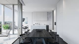 Eén van de iconische gebouwen die de skyline van Antwerpen vormen.Wonen in het centrum van de Stad, aan het vernieuwde operaplein, op de kroon van de...