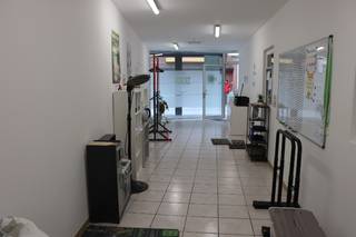 Commercial for rent in Boom