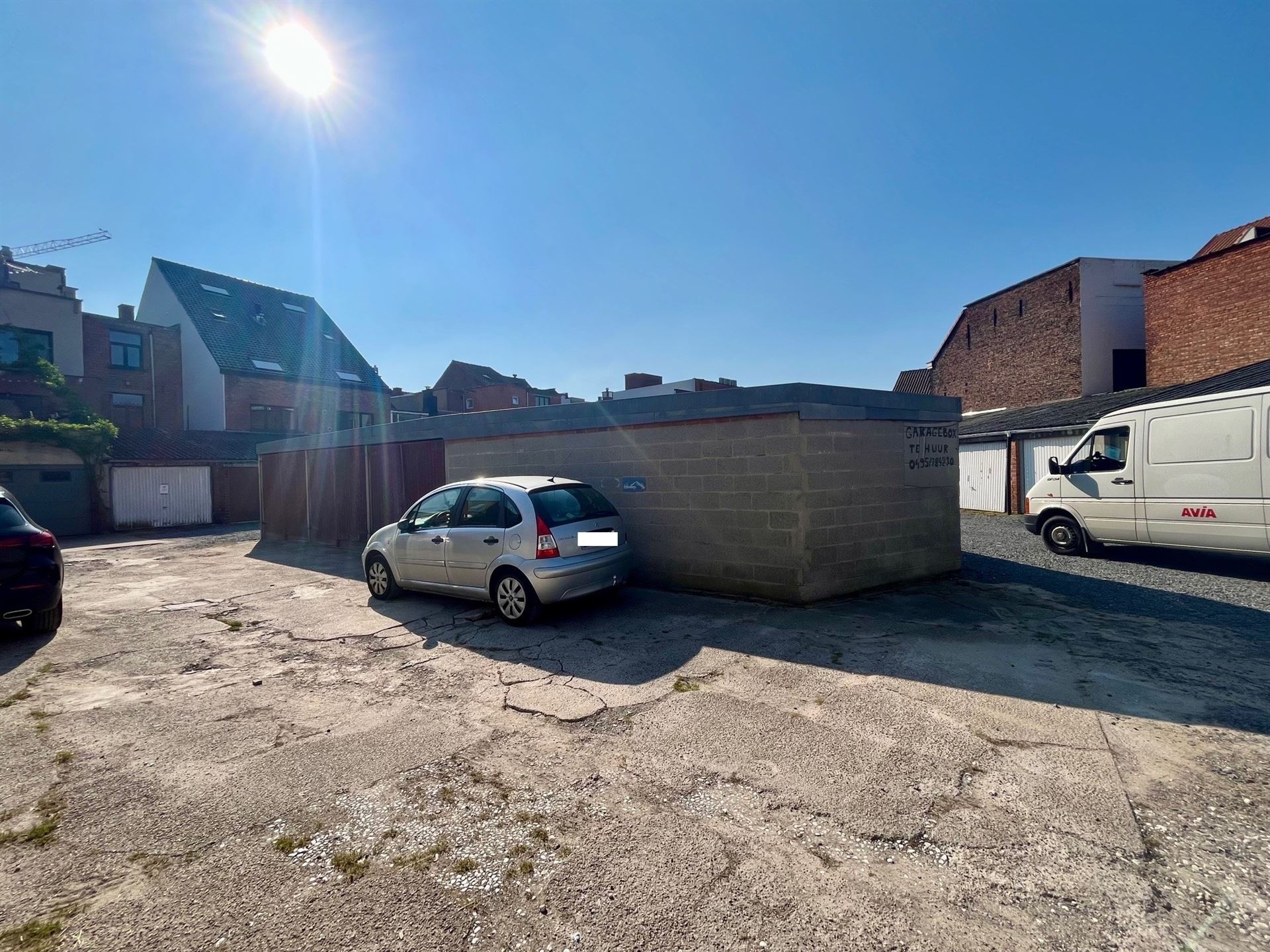Immeuble de rapport comprenant 11 garages - photo 5