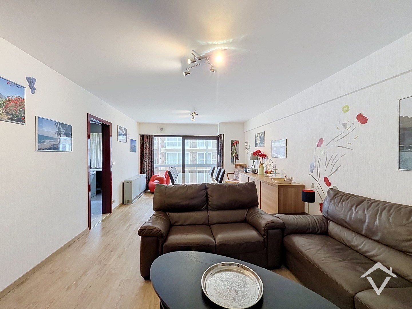 Instapklaar gemeubeld appartement op toplocatie met lateraal zeezicht te Middelkerke - foto 5