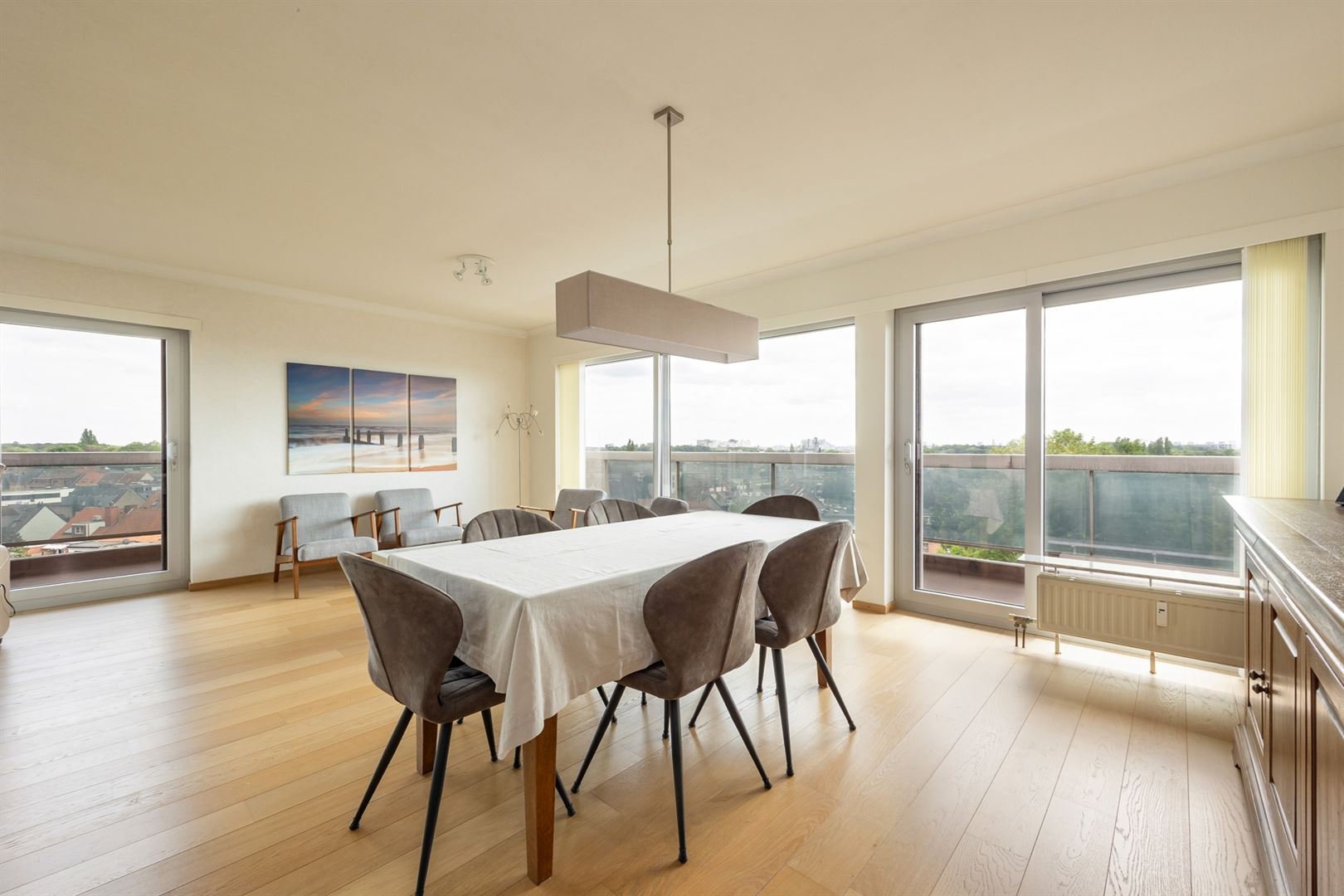 Panoramisch hoekappartement met 2 slaapkamers en xl-garage  - foto 4