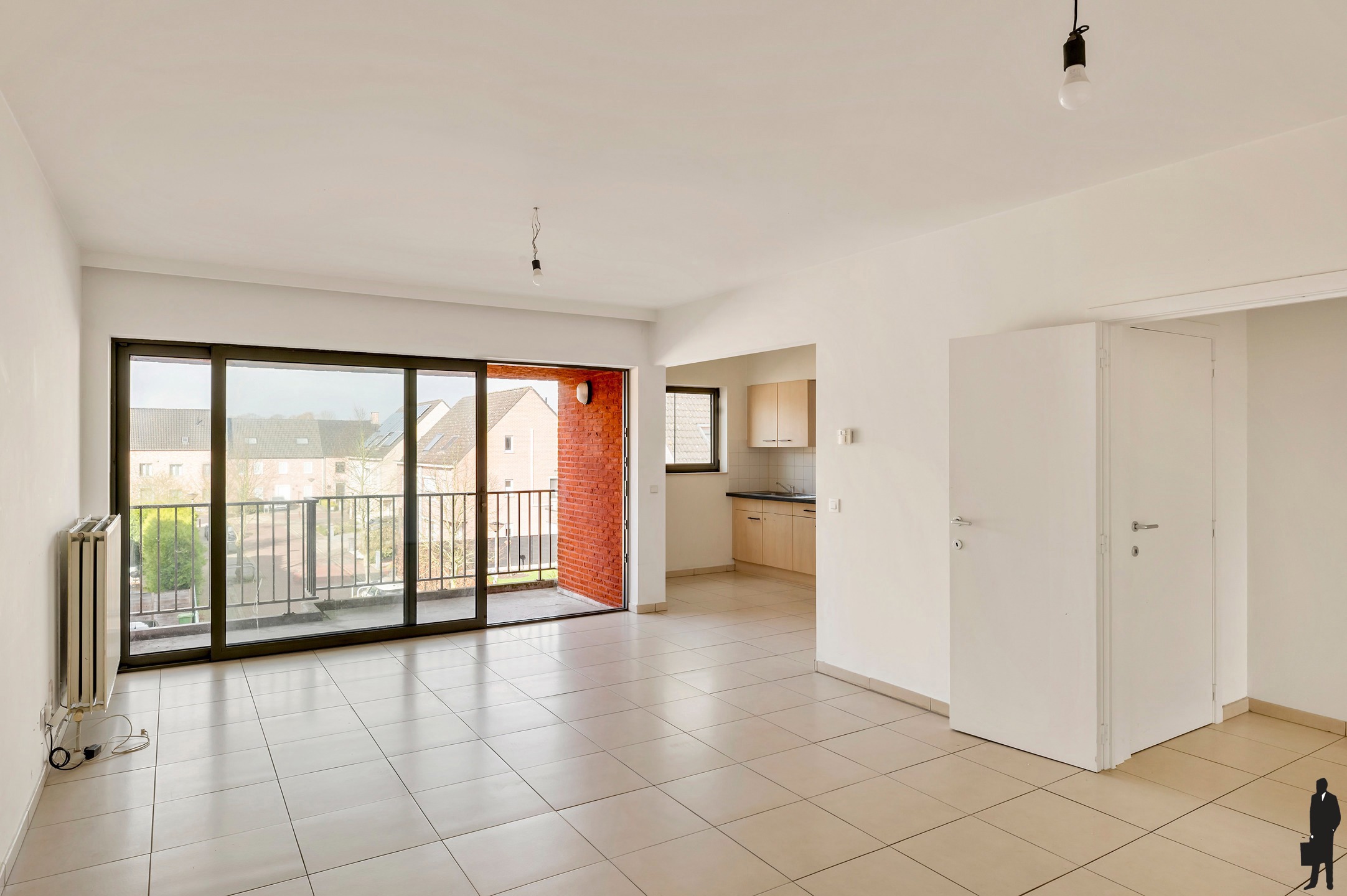 Lichtrijk 2 slaapkamer appartement op rustige locatie! - foto 2