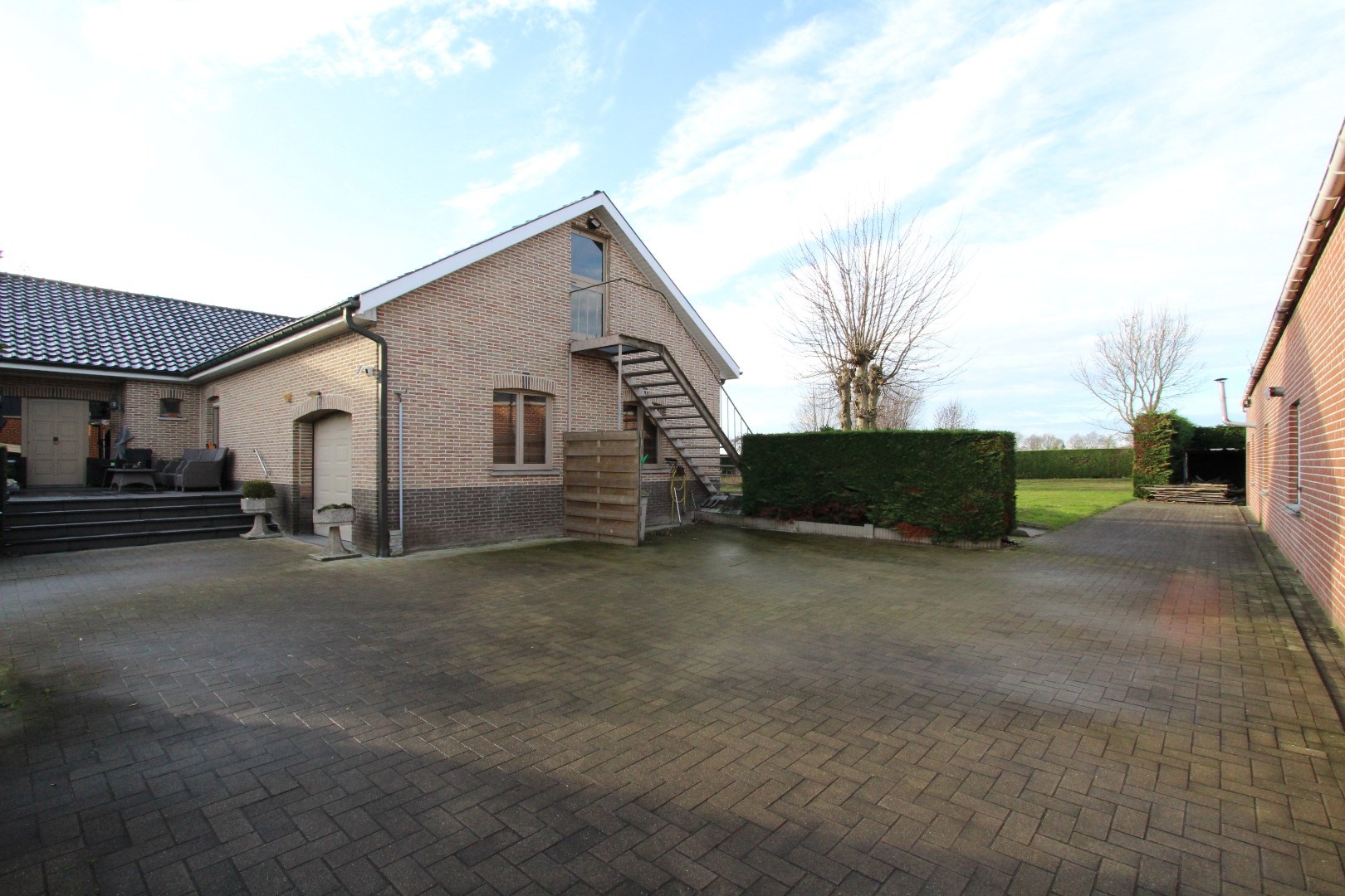 Landelijk gelegen woning met loods - foto 5