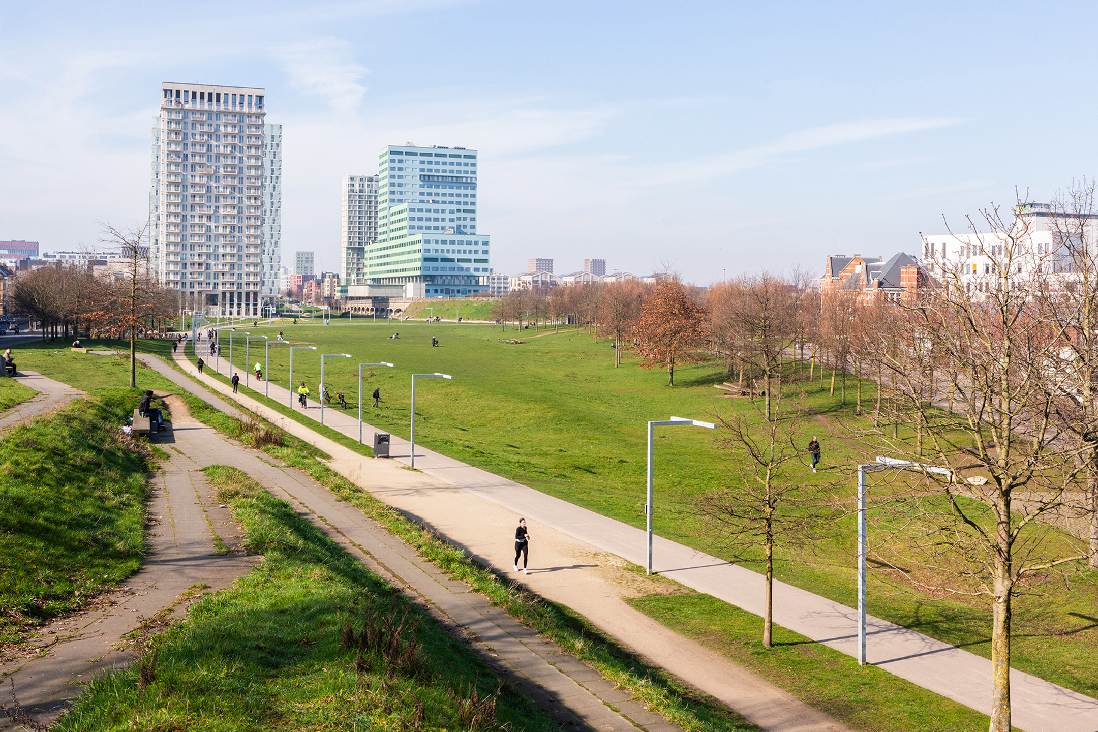 Modern 2-slpk appartement met terras en parking - 2060 - foto 4