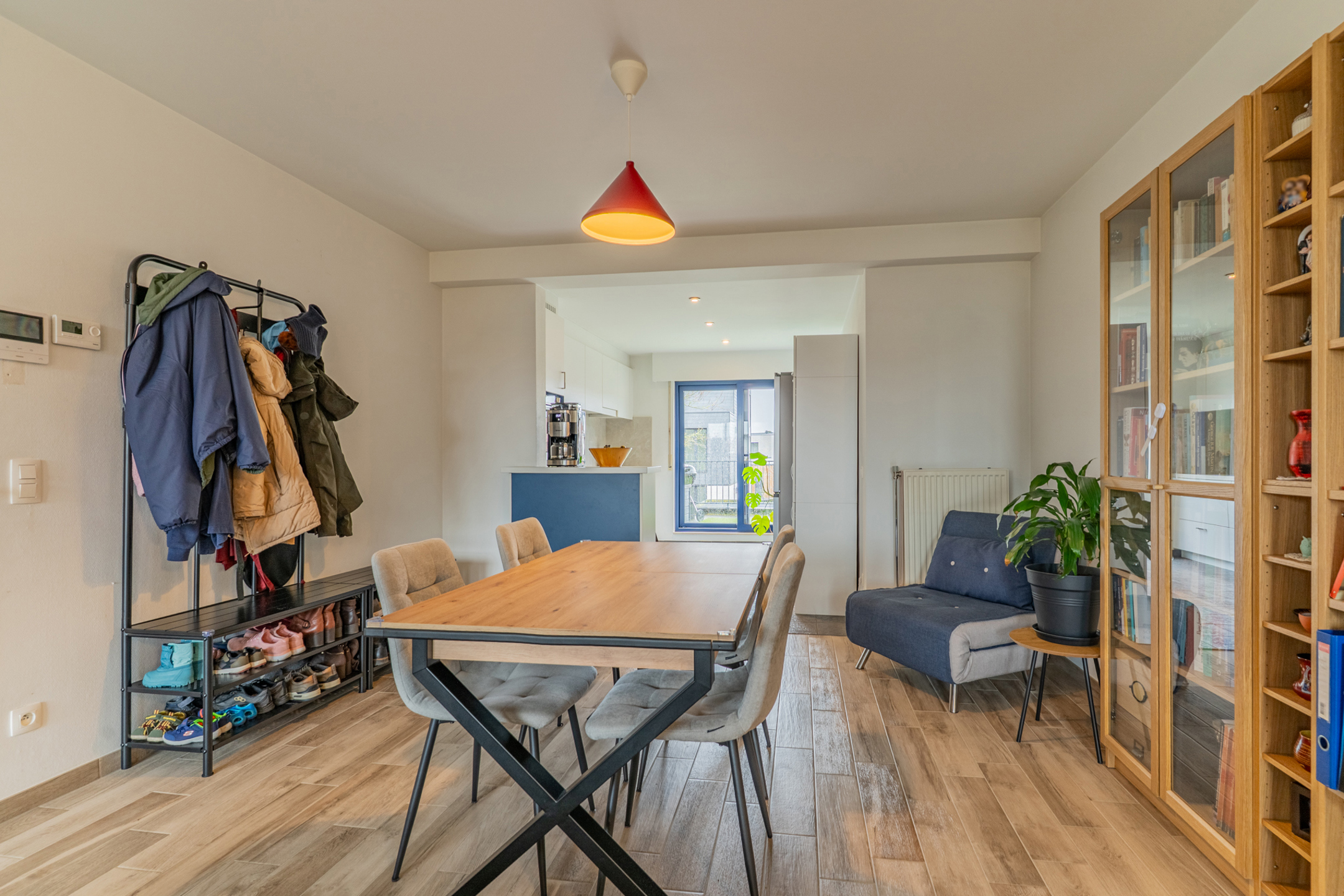 Appartement met 2 slaapkamers en garage in Retie centrum - foto 4