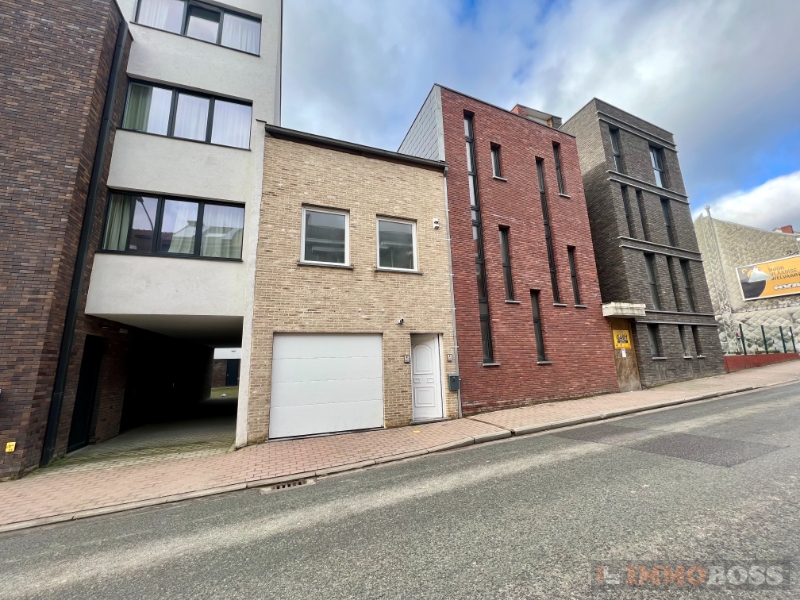 Kangoeroewoning (dubbele woning) met garage in het centrum van Ronse. - foto 1