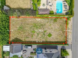 BOUWGROND VAN 6A 39CA VOOR OPEN BEBOUWING OP EEN TOPLOCATIE TE LANAKEN ! <br /><br />We vinden deze open bouwgrond van 6a 39ca terug te Lanaken. <br /><br />Voor meer informatie, neem zeker een kijkje op onze website via de volgende link: <br />https://www.sterkvastgoedmakelaars.be/detail/te-koop-grond-lanaken/7627377?dosearch=True&flowstatus=ForSale,ForSaleReserved,ForSaleWithBid,ToCompleteForSale,SoldUnderReserve,Sold&pageindex=1&pagesize=12&searchpage=ForSale&sortdirection=DESC&sortfield=pub_flowstatus&transactiontype=Sale
