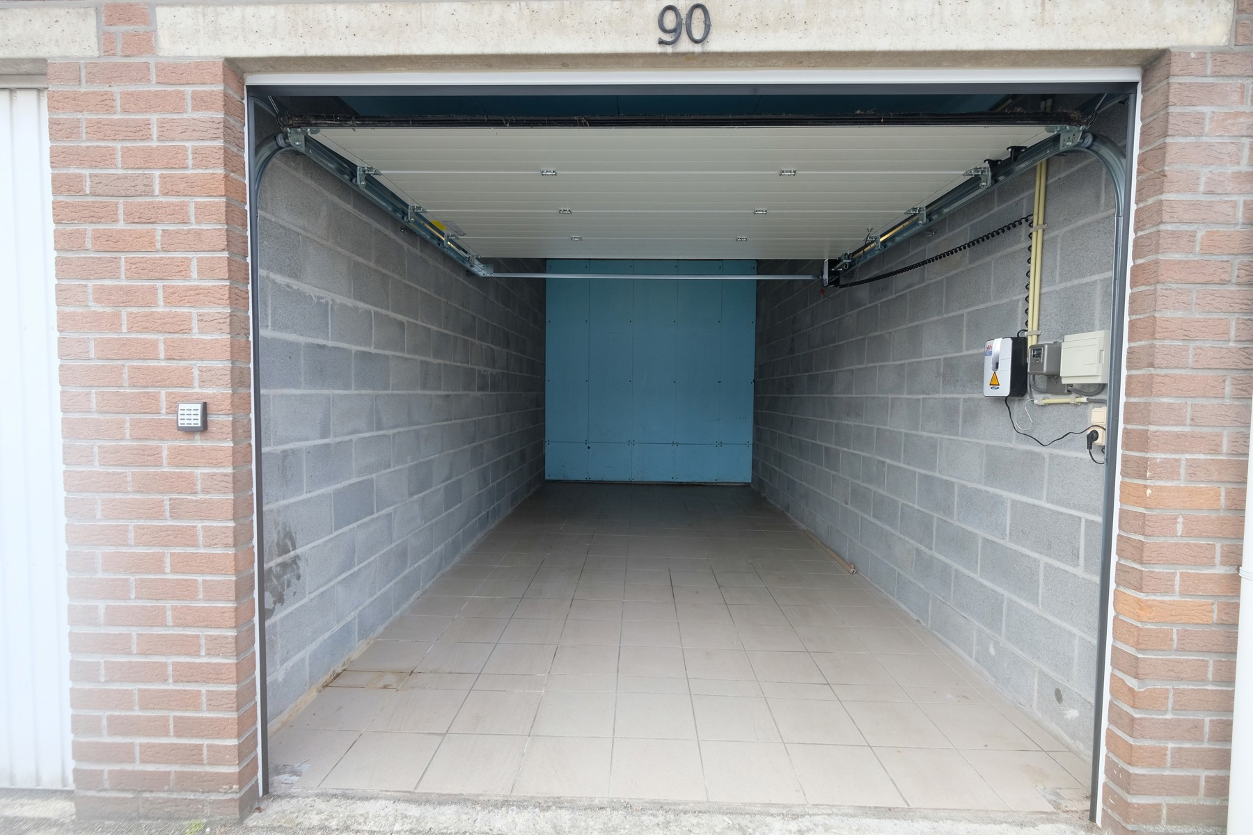 Garagebox - foto 1