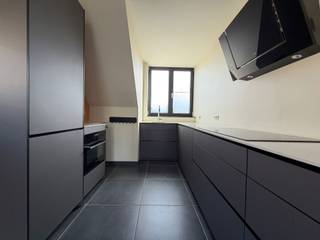 Charmant dakappartement met terras en groen uitzicht op steenworp van centrum Turnhout • EPC 101kWh/m²jaar • Gemeenschappelijke kost...