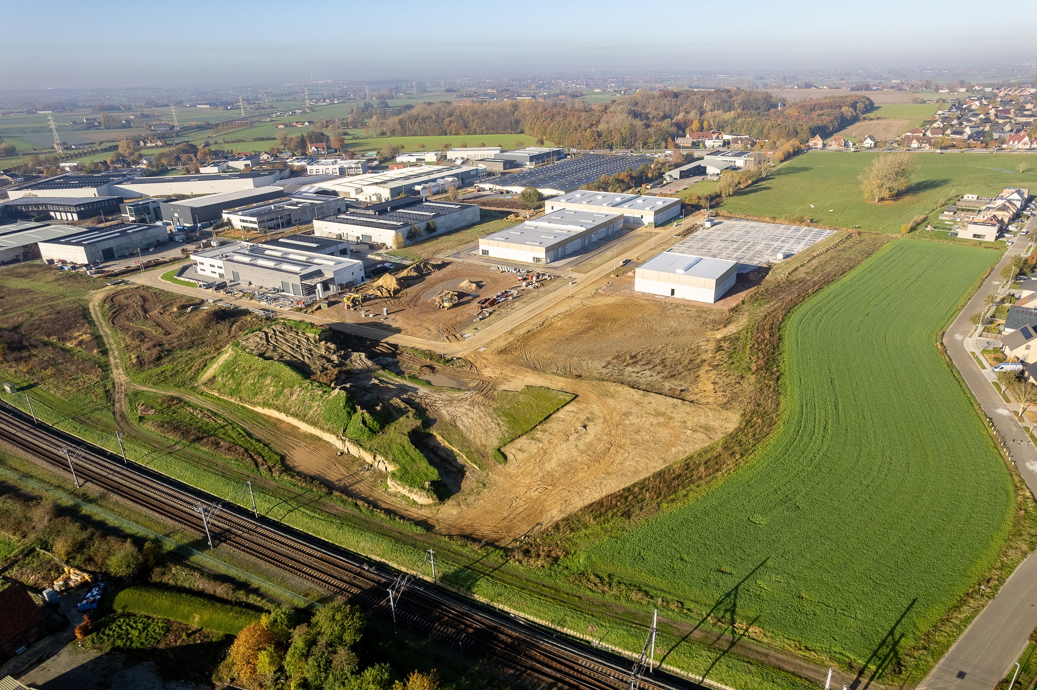 INDUSTRIEGROND VAN 1.938 m² TE KOOP - foto 1