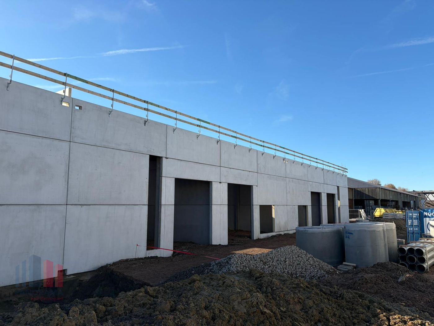 Nieuwbouw KMO-units van 216 m² en 71 m² mezzanine, TOPLOCATIE te Kampenhout - foto 2