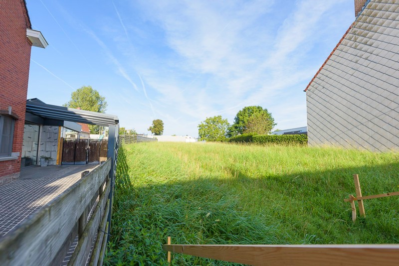 Nieuwbouwwoning in landelijke stijl met carport - foto 5