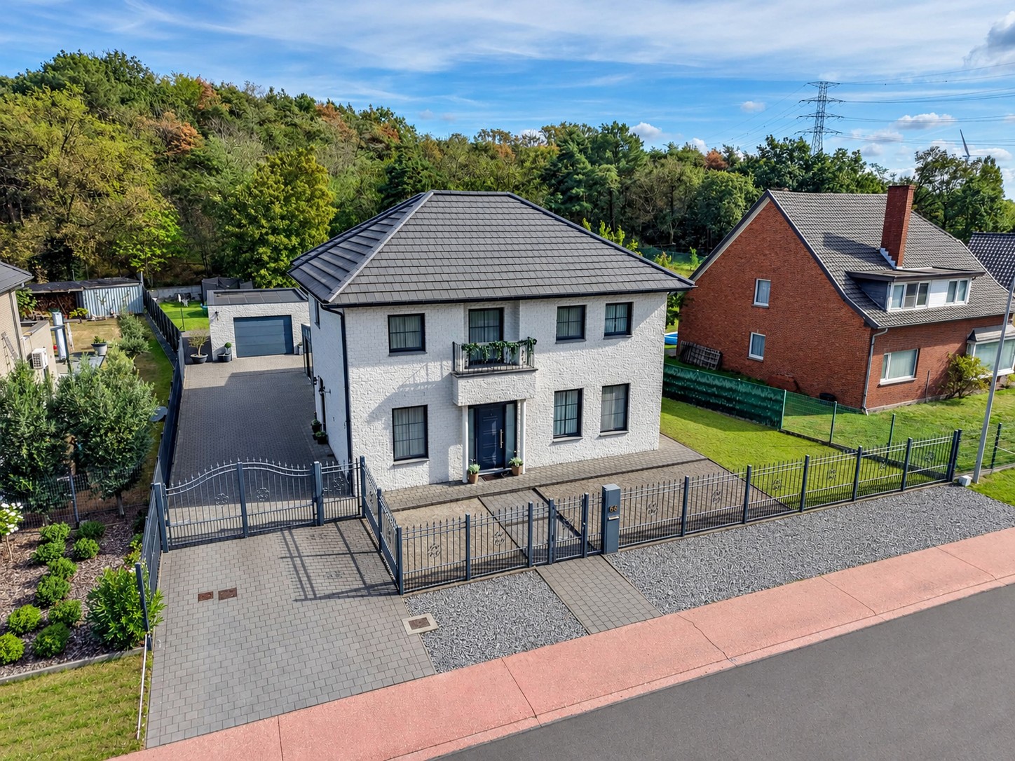 RUIME, RECENTE EN ENERGIEZUINIGE VILLA OP 8,97 ARE - foto 1