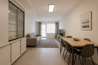 Te renoveren woning met veel potentieel in het centrum van Sint-Eloois-VijveBent u op zoek naar een renovatieproject met tal van mogelijkheden? Deze...