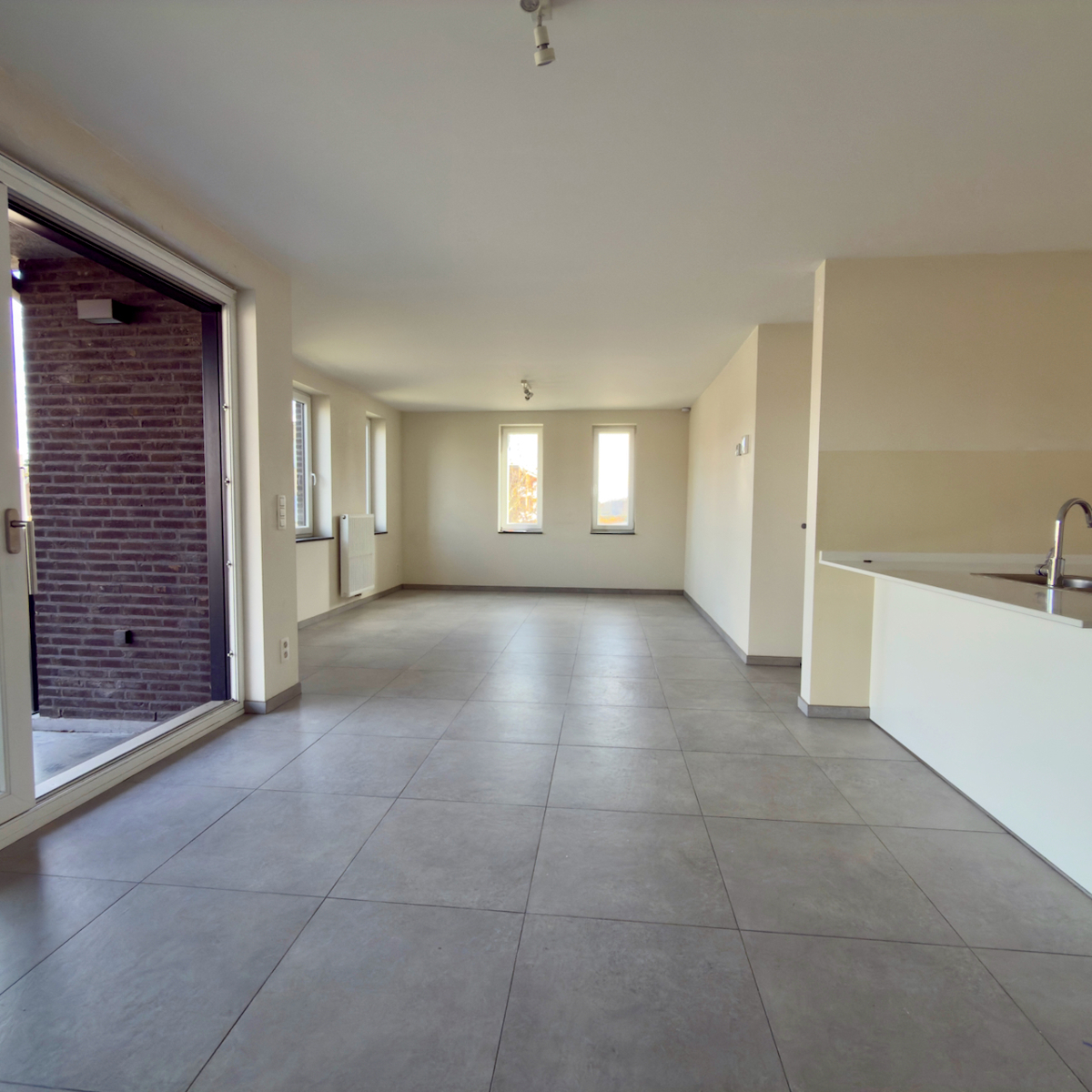 Appartement te huur in Turnhout met 2 slaapkamers - foto 2