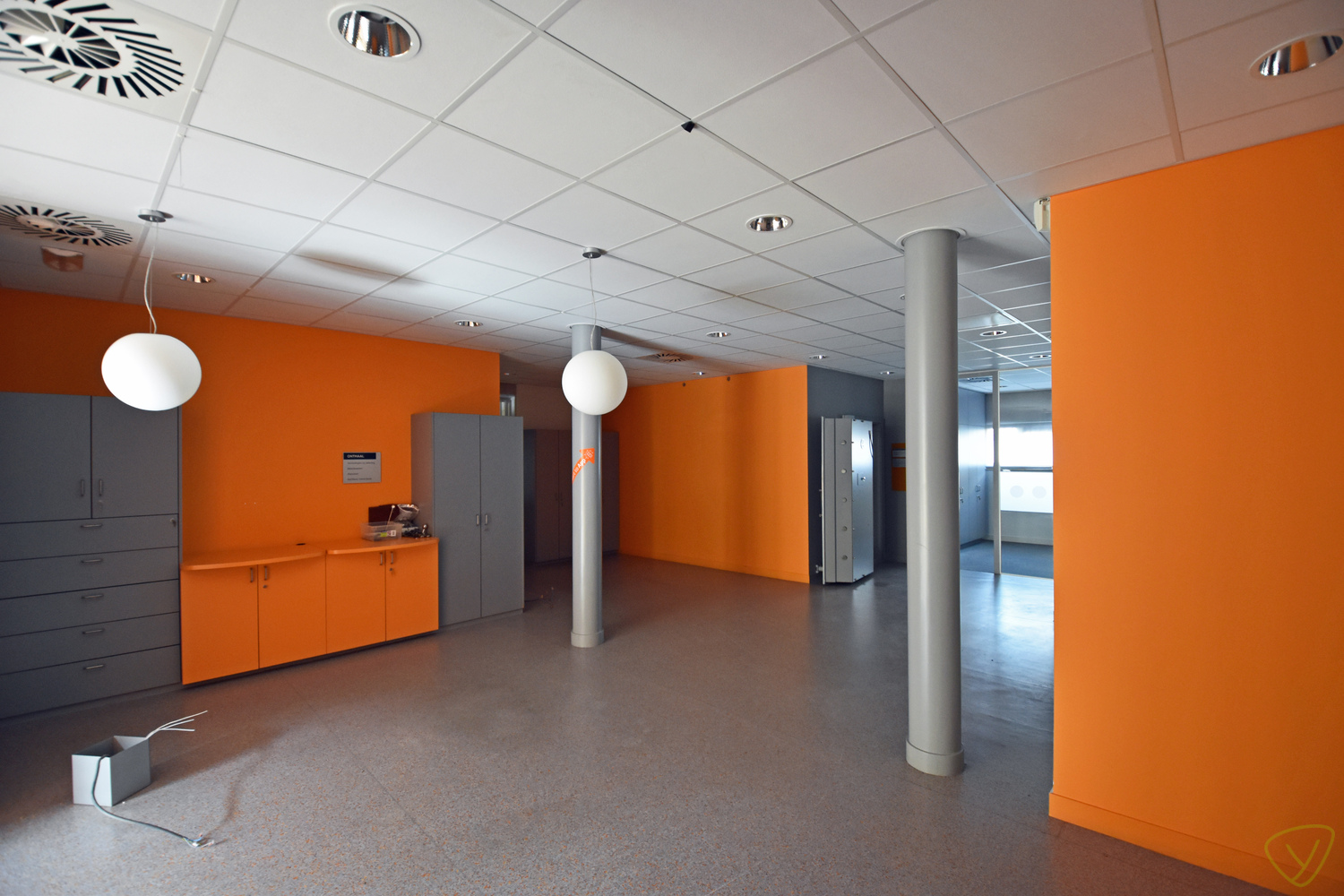 Ruim handelspand te huur in het centrum van Waarschoot! - foto 4