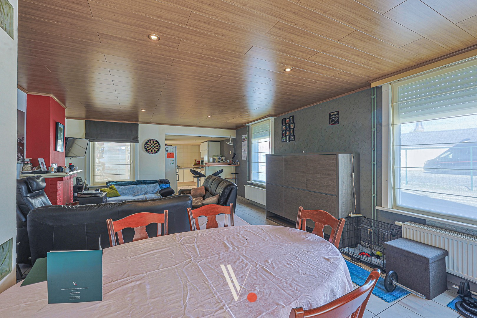 Hoekwoning met stadstuin en garage in het centrum van Izegem - foto 5