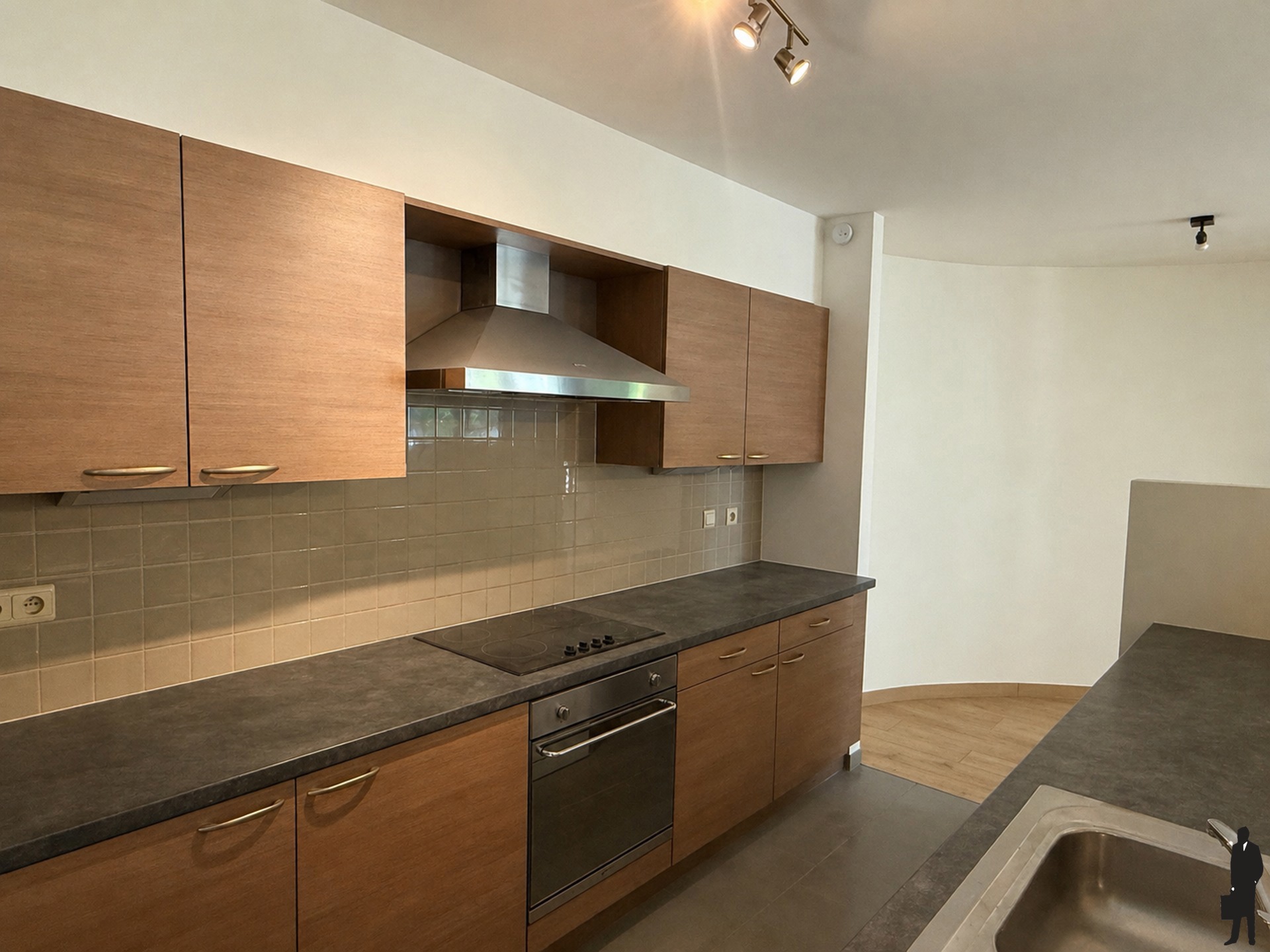 Instapklaar en lichtrijk 3-slaapkamer appartement met terras  - foto 2