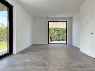 YES! Voor dit pand kan je zélf een afspraak inboeken! Ga naar de advertentie op onze website www.justwonen.be en plan meteen je afspraak in.Wat een...