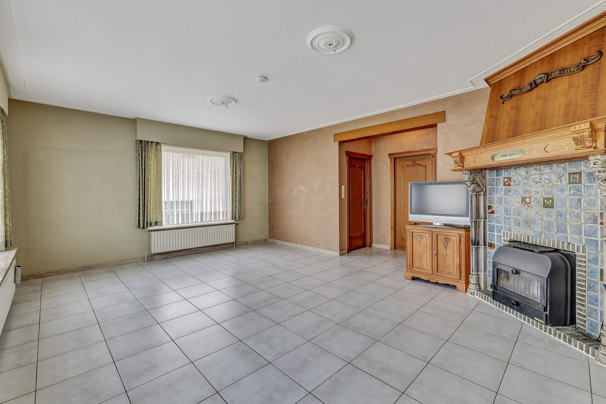 Goed onderhouden woning met garage en tuin - foto 3