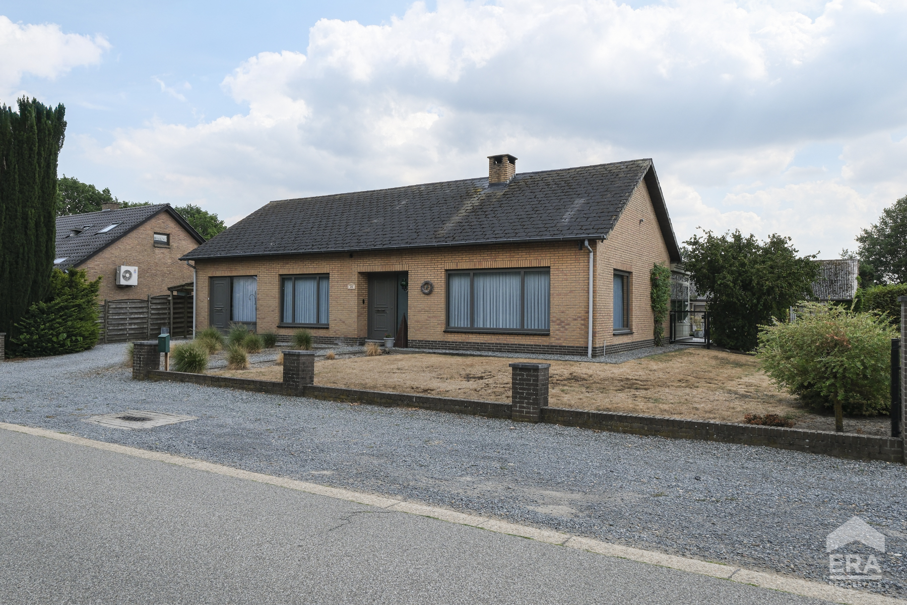 Ruime woning met weiland en werkhangar te koop in Pelt - foto 4