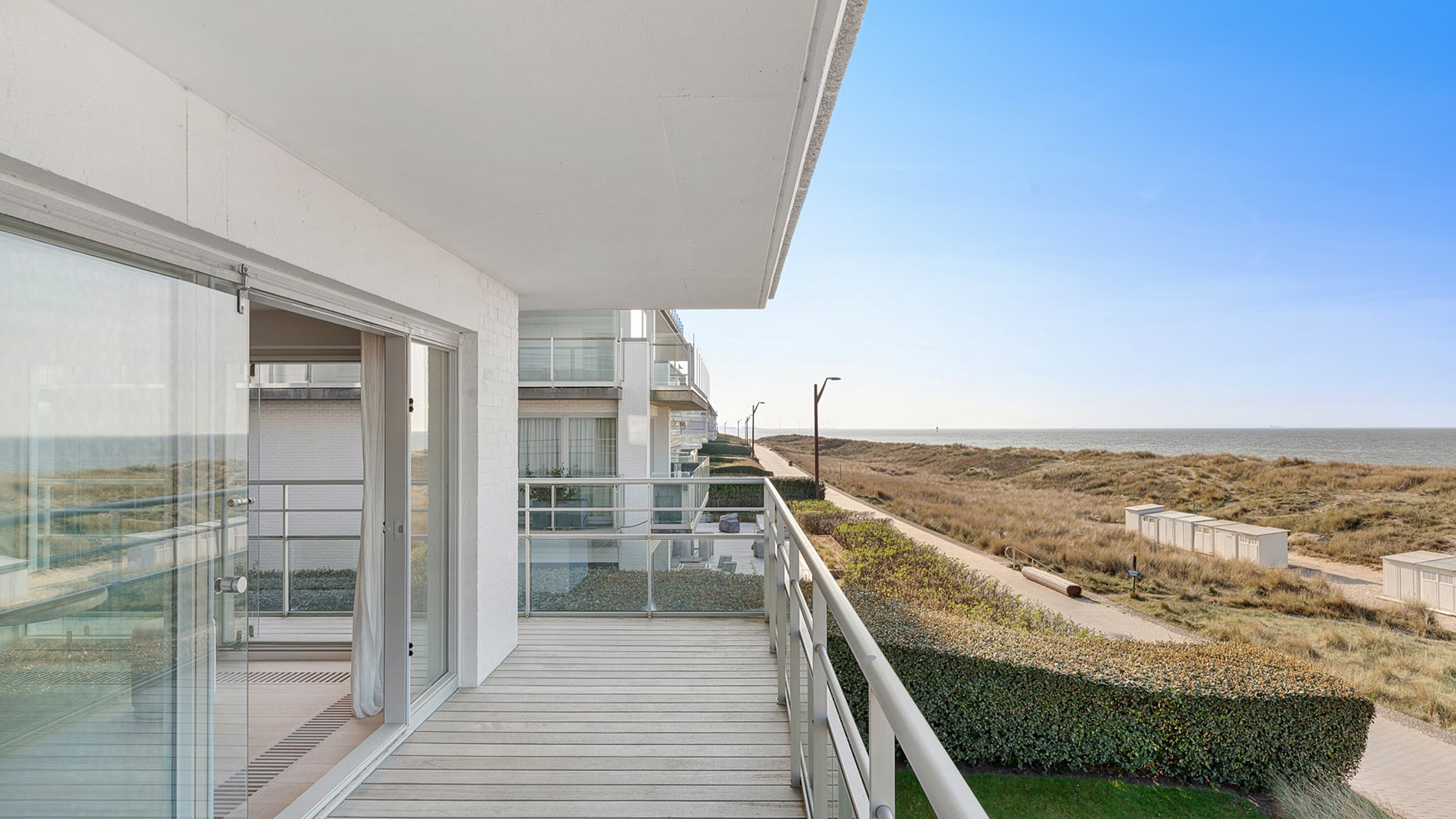 Appartement d'angle exceptionnel avec une vue imprenable sur la mer et les dunes le long de la digue piétonne - photo 5