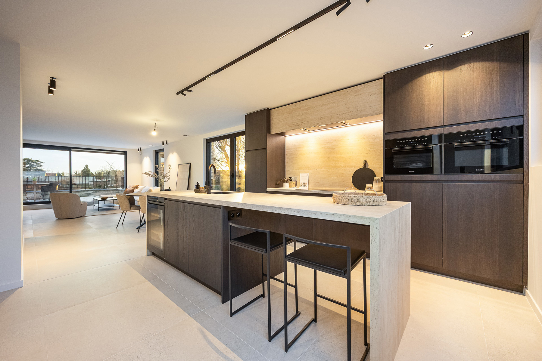 Nieuwbouw triplex met uitzonderlijke afwerking - foto 4