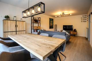 Praktisch en energiezuinig 2-slaapkamerappartement met carport & terras.In dit prachtig onderhouden, instapklare, appartement in De Klinge, gelegen...