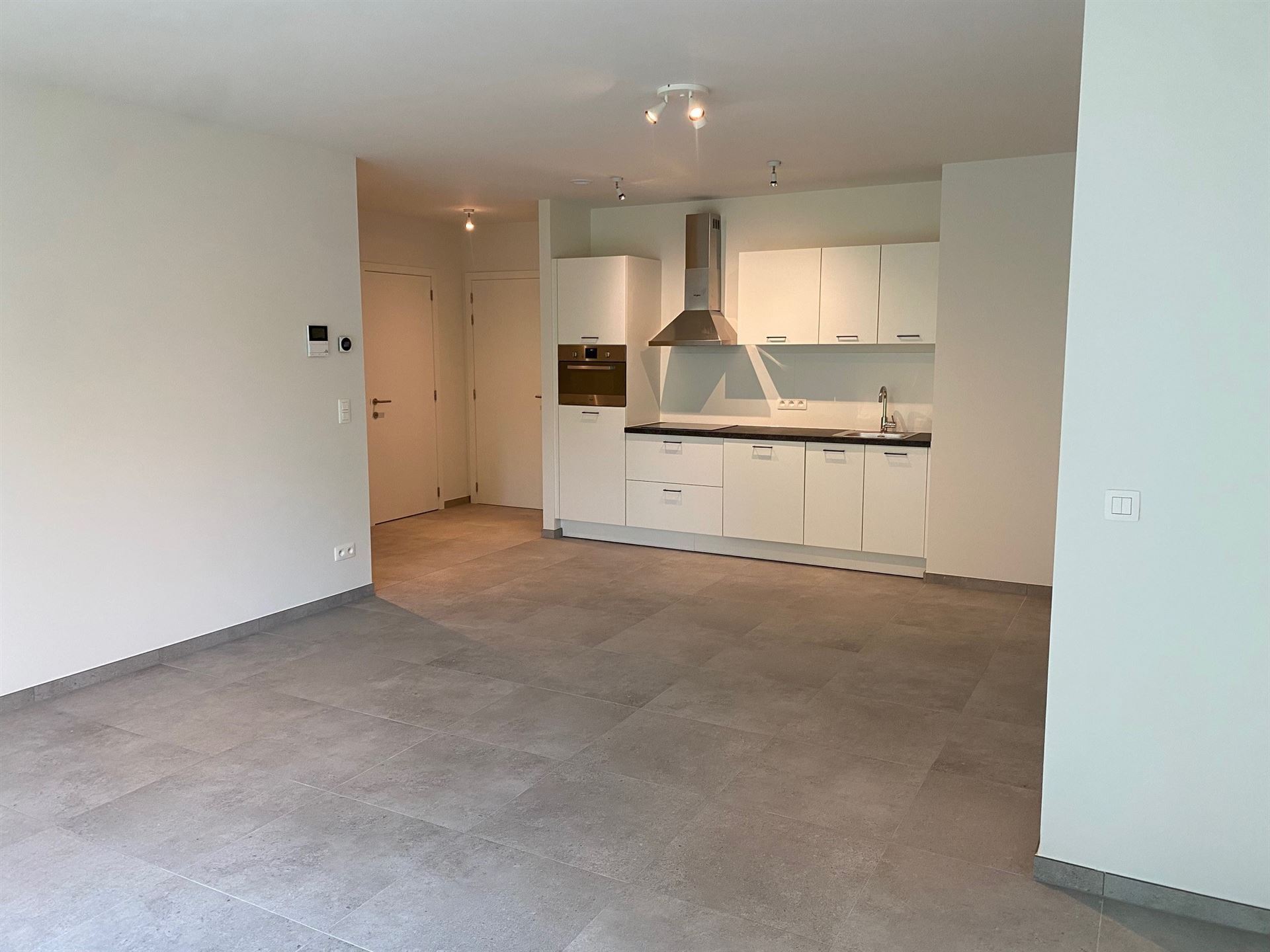 Appartement met 1 slaapkamer en terras - foto 5