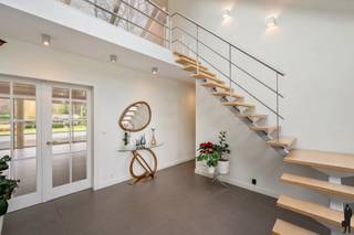 Exclusieve, energiezuinige villa met verwarmd zwembad op 2.039 m² in topligging te Dennedael – Heide (Kalmthout)4 slaapkamers | 2 badkamers |...