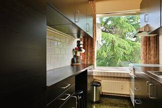 Appartement prêt à emménager à vendre dans un emplacement privilégié près du centre de Bruges, à quelques pas des transports en commun, des...