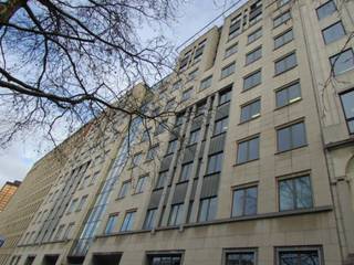 Offices for rent in the Leopold district, next to Place Madou and the European Institutions. Easily accessible by public transport (metro...