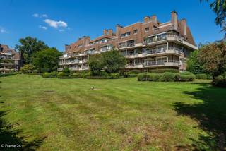 Instapklaar domeinappartement met 3 slaapkamers en terras in WilaardIn het prachtige en groene parkdomein Wilaard bevindt zich dit instapklare...