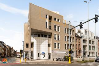 Op een uitstekende locatie te Mechelen bevindt zich dit twee slaapkamer appartement. Het bruisende centrum van Mechelen met zijn...